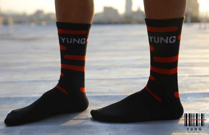 Y U N G LAZER RUN SOCKS