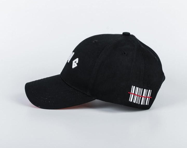 Y U N G GREEK BASEBALL CAP